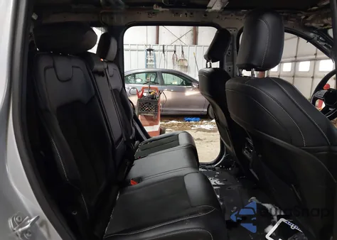 2025 Jeep Grand Cherokee Altitude X 4X4 from USA, damaged, VIN 1C4RJHAG4SC336508